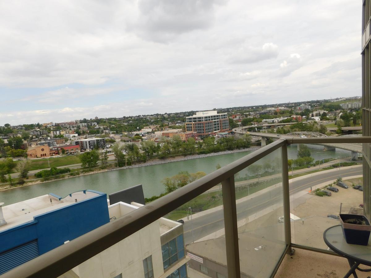 Regal Suites Calgary Exterior photo