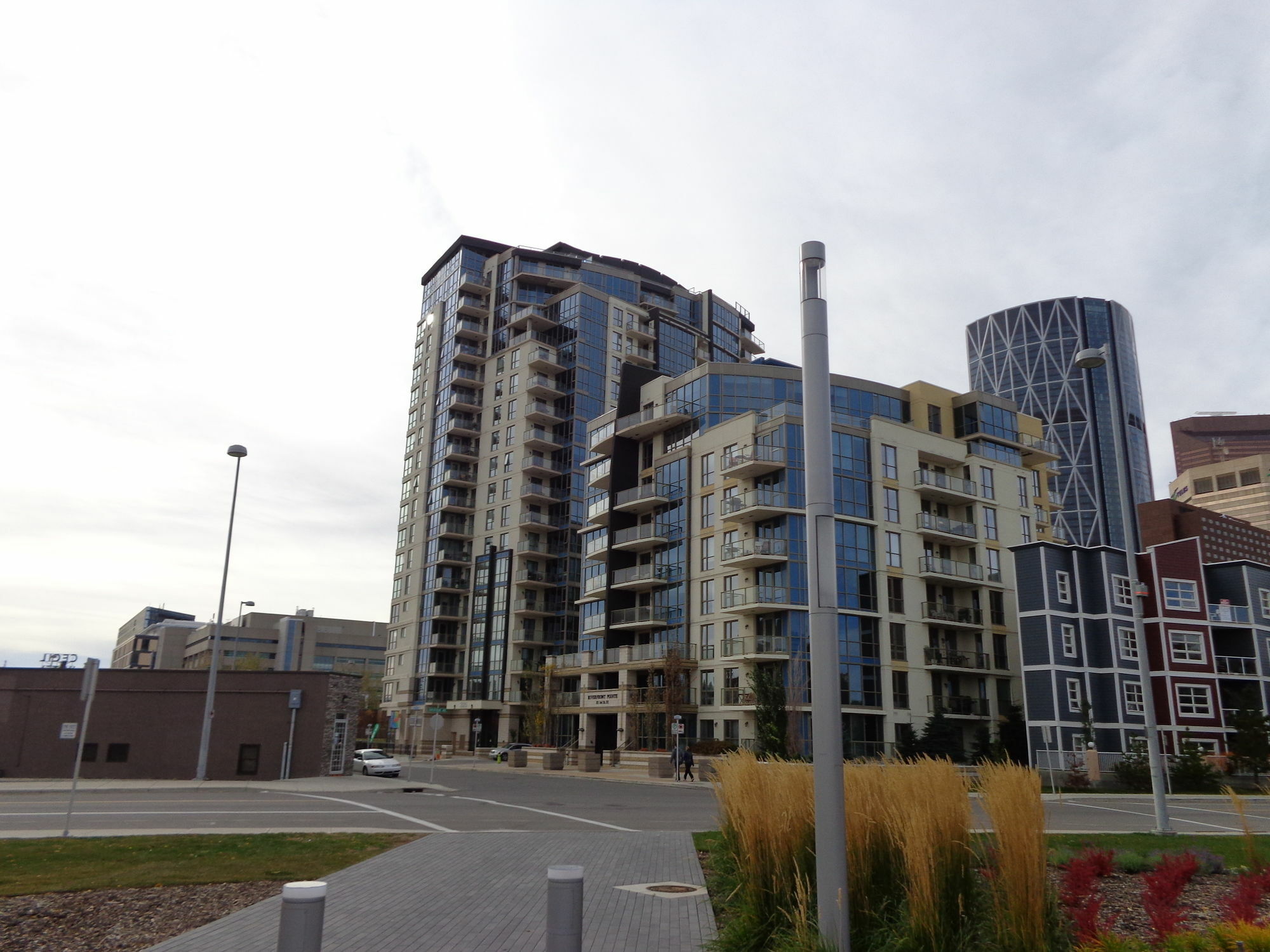 Regal Suites Calgary Exterior photo